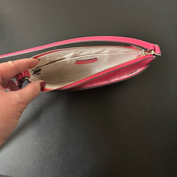Pink Kate Spade crossbody - Picture 2 of 6